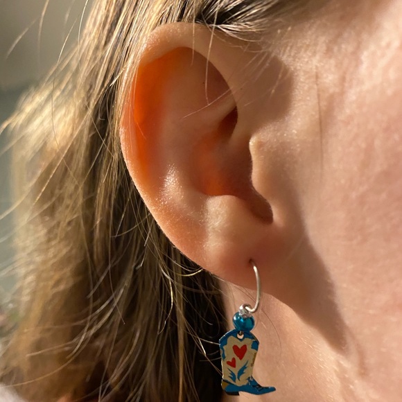 Claire’s Western Cowboy Boot Dangling Earrings - Picture 3 of 4